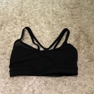 Black Lululemon sports bra